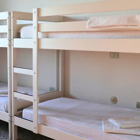 住宿加早餐酒店 E Private Prima Luce Foresteria 朱利亚诺瓦