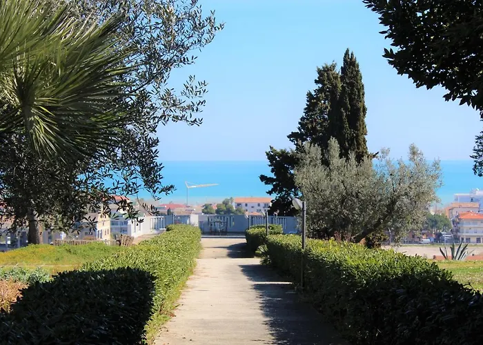 E Private Prima Luce Foresteria Bed & Breakfast Giulianova