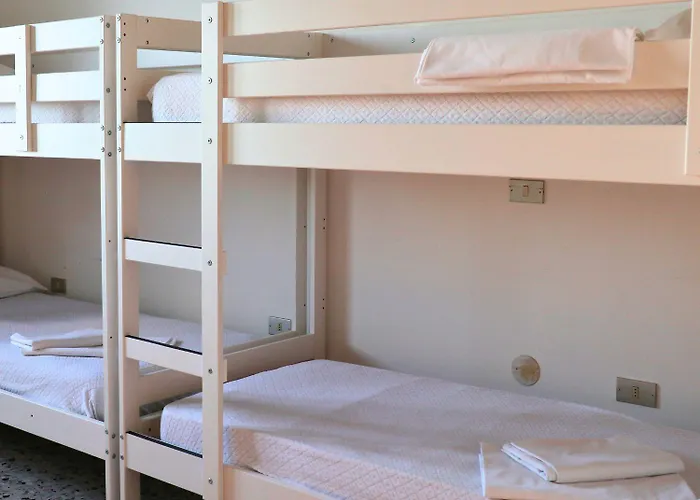 Bed & Breakfast E Private Prima Luce Foresteria Giulianova