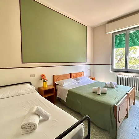 E Private Prima Luce Foresteria Couette-café Giulianova
